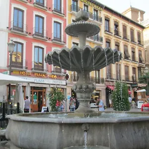 Con Terraza A 4 Minutos De La Catedral Granada